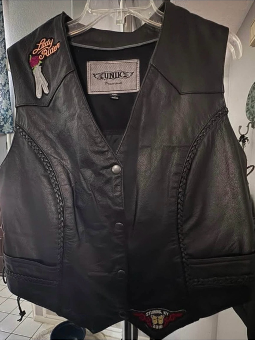 Unik Black Leather Women's Biker Vest with Braided Trim